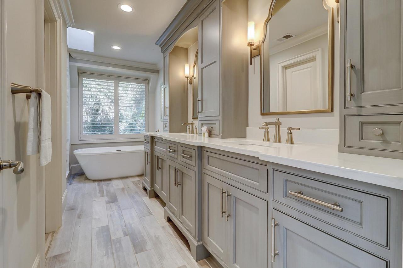 Вилла 23 Red Cardinal Oceanfront Sea Pines Хилтон-Хед-Айленд Экстерьер фото